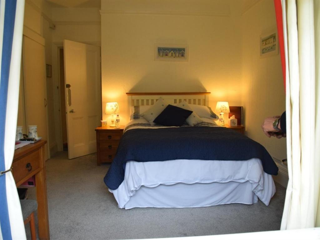 The Sandrock Lynton Chambre photo