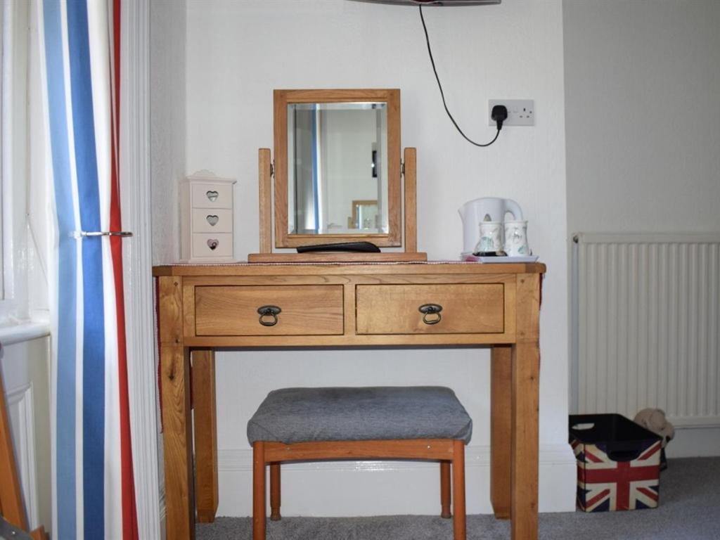 The Sandrock Lynton Chambre photo